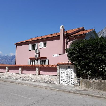 Maritimo Apartments Котор Екстериор снимка