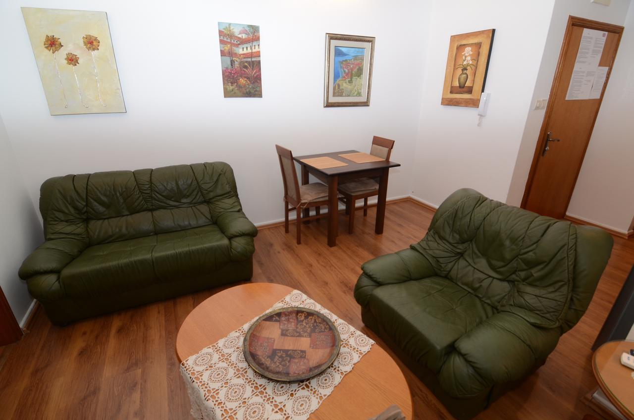 Maritimo Apartments Котор Екстериор снимка