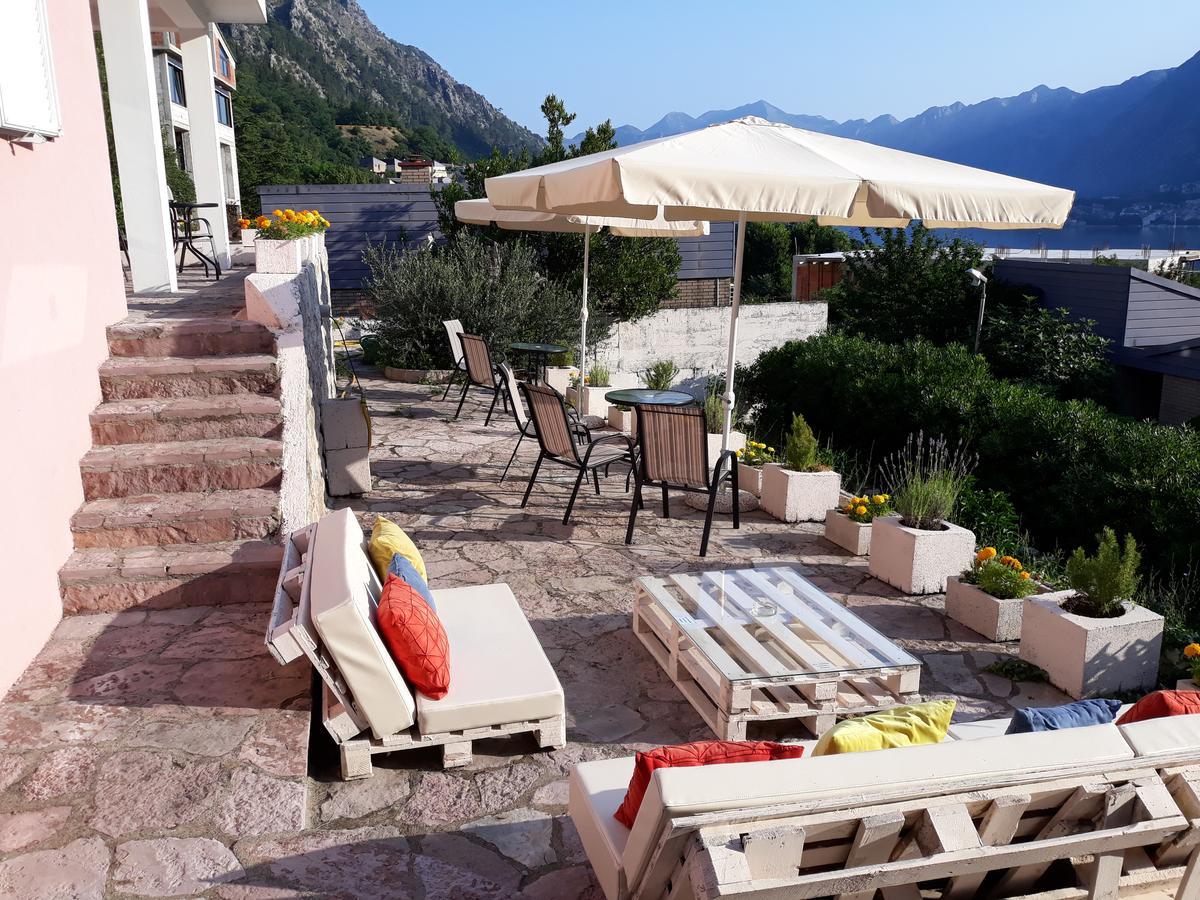 Maritimo Apartments Котор Екстериор снимка